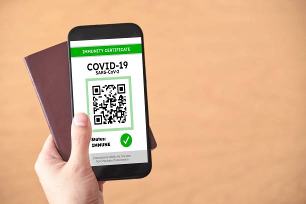 Personas con contraindicación para recibir vacuna contra COVID-19 pueden solicitar su código QR.