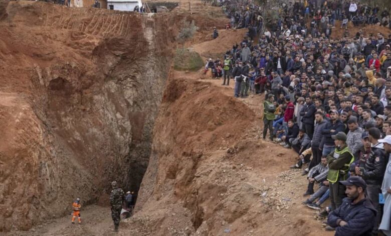Tragedia en Marruecos: murió niño que cayó en pozo de 32 metros