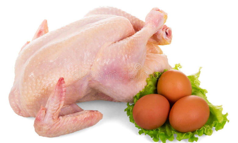 Precios de los huevos y carne de pollo podrían aumentar