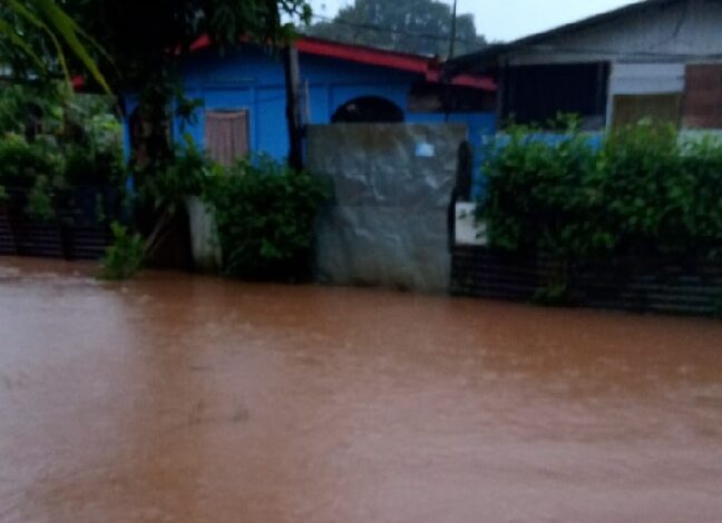 Inundaciones por fuertes lluvias en Quepos, Parrita y Garabito