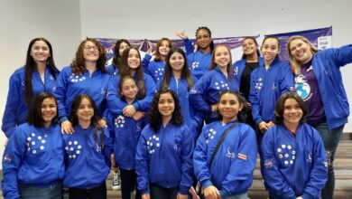 16 niñas costarricenses viven experiencia en el Space Center de la NASA.