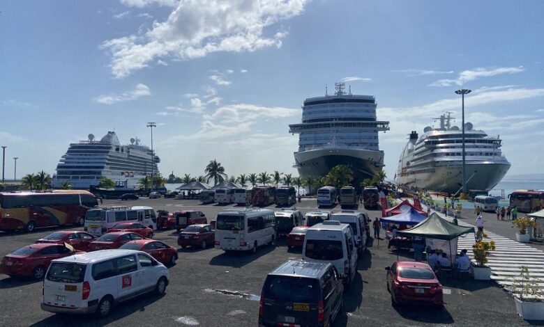 Más de 7000 turistas visitan Puerto Limón