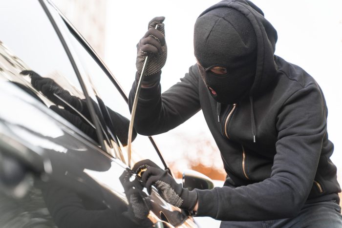 INS reporta alza en pagos por carros robados y componentes sustraídos