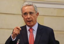 Tribunal Superior de Bogotá absuelve al expresidente Álvaro Uribe