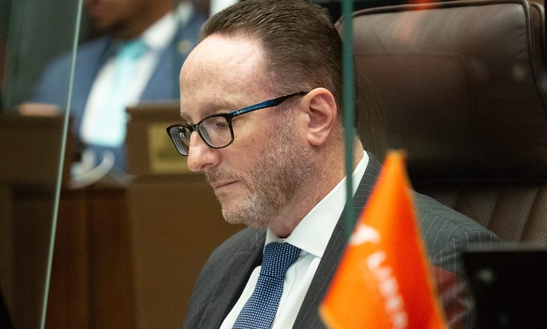 Eliécer Feinzaig fue operado del esternón y se encuentra estable tras accidente de tránsito