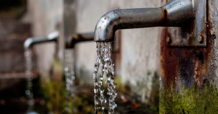 Finalizan obras para garantizar agua potable continua en Andrómeda de Atenas