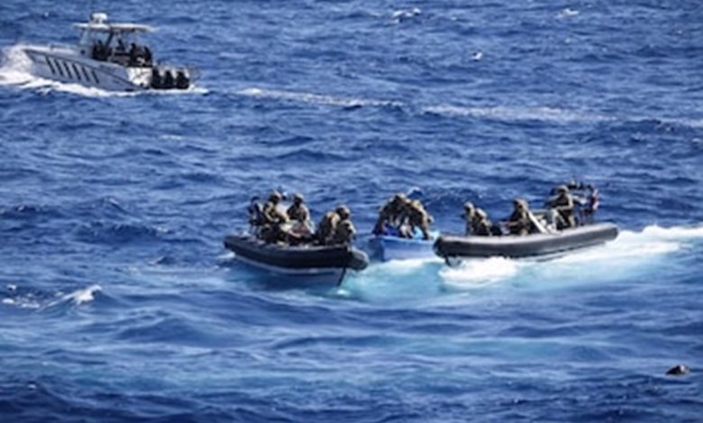 Escalada en el Caribe: EE.UU. ejecuta prácticas de artillería naval en medio de tensiones con Venezuela