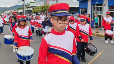 Cartago conmemora la 'verdadera fecha' de la Independencia con desfile de bandas