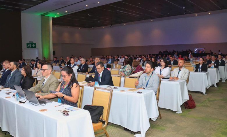 Más de 400 líderes impulsan estrategias para generar empleo y atraer inversión al país