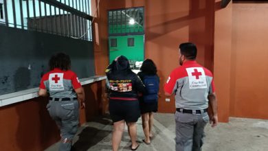 Más de 22 incidentes y siete personas trasladadas a albergue por fuertes lluvias