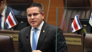 Fabricio Alvarado califica de “campaña sucia” denuncia en su contra por presunto abuso sexual