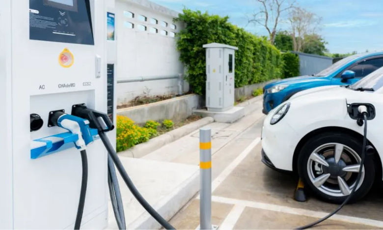 Cargadores rápidos para vehículos eléctricos se ajustan a normativa de calidad del voltaje