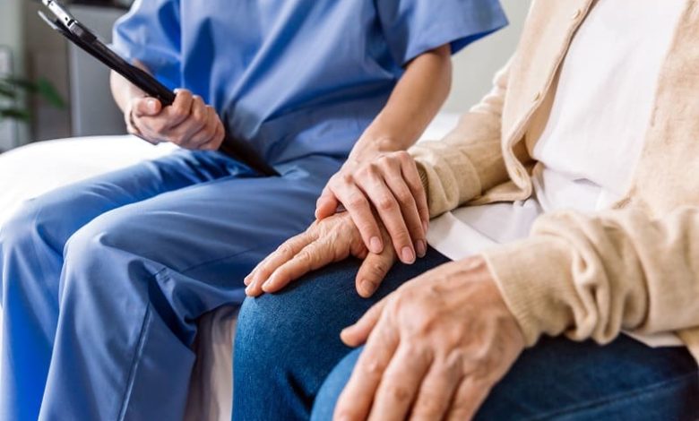 Más de 500 pacientes reciben alivio y acompañamiento en la Clínica del Dolor del INS