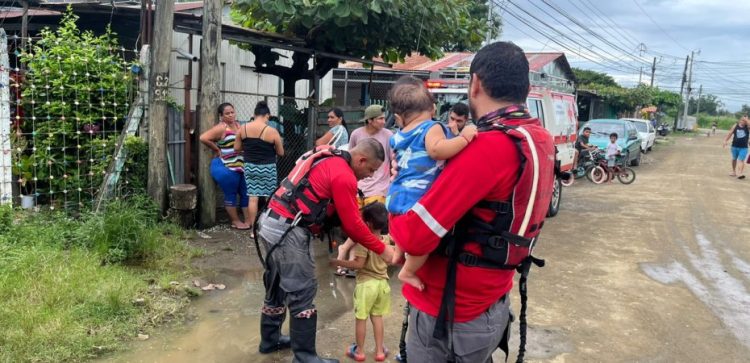 MEP actualiza lista de centros educativos con suspensión de lecciones por efectos del huracán Melissa