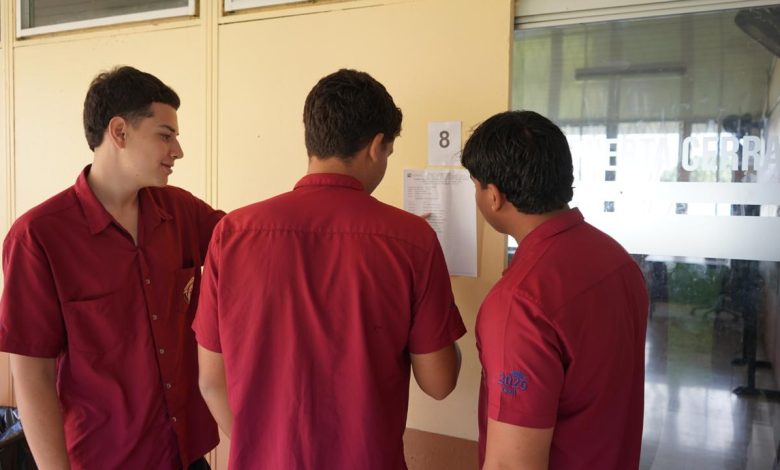 Más 46.000 estudiantes inician Pruebas Estandarizadas para obtener título de secundaria
