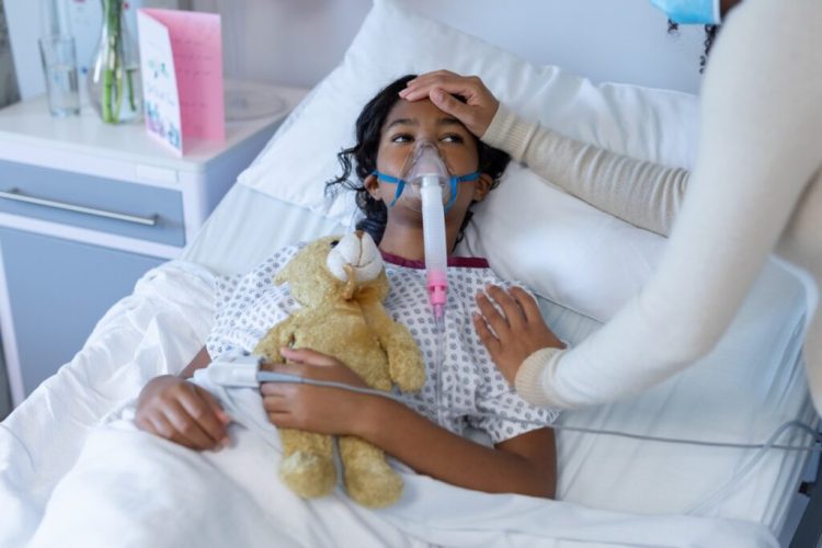 Salud alerta por 30 fallecimientos en niños por infecciones respiratorias