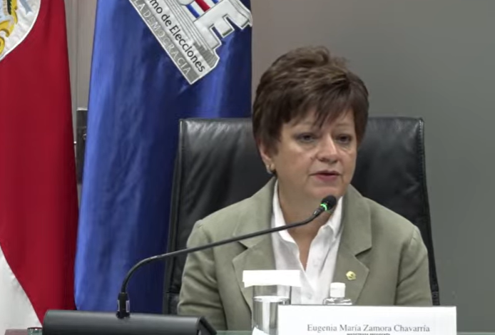 Presidenta del TSE defiende la independencia del órgano electoral tras críticas del mandatario