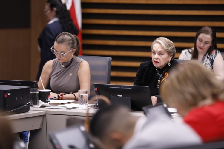 Comisión legislativa investiga presuntas presiones en adjudicación de la obra Barranca–Limonal