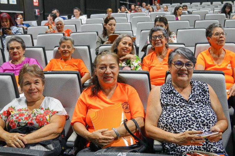 Reforma legislativa al CONAPAM compromete atención a personas adultas mayores