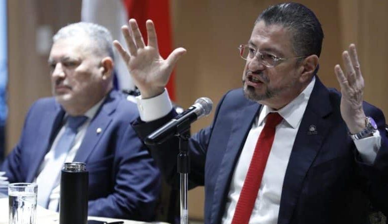 TSE acoge recurso contra Presidente Chaves