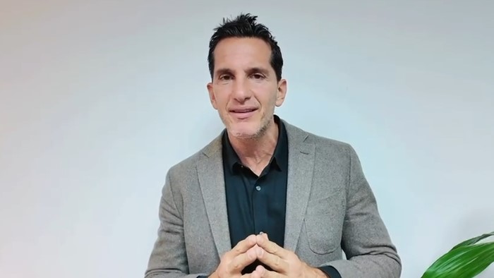 Cierra el curso lectivo 2025 con rezagos educativos, según Partido Avanza