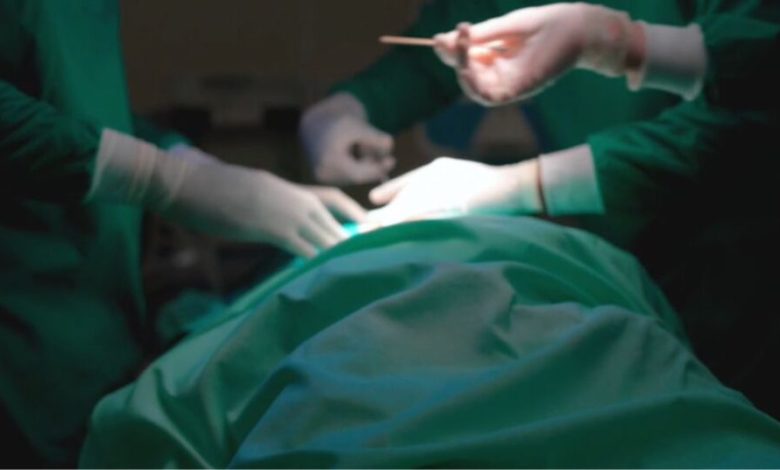 CCSS: Ortopedia y Oftalmología recortan drásticamente sus tiempos de espera en 2025.