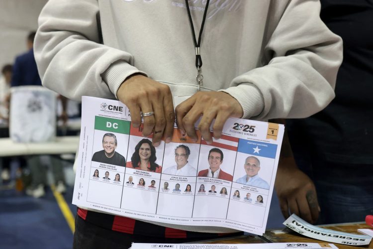 Elecciones en Honduras: escrutinio al 84 % coloca a Asfura arriba y crecen denuncias
