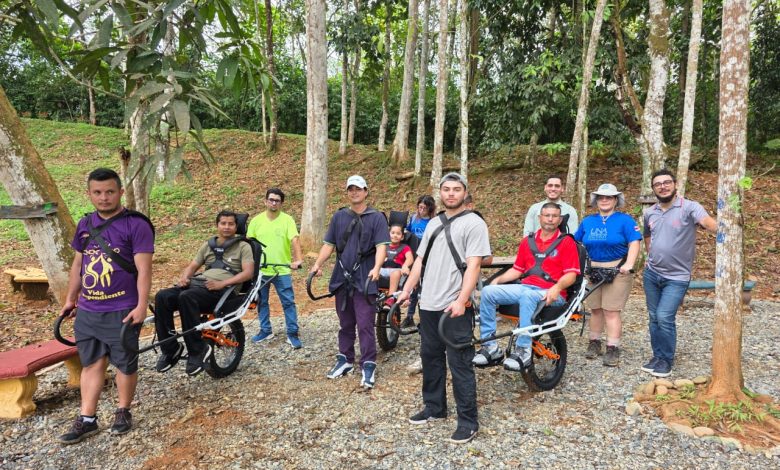 Pérez Zeledón impulsa turismo inclusivo con equipo especializado entregado por el Inder