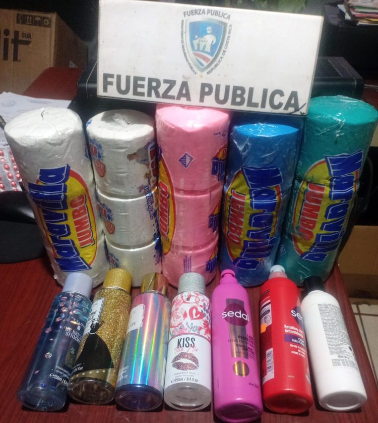Fuerza Pública incauta 12.000 medicamentos y mercadería de contrabando