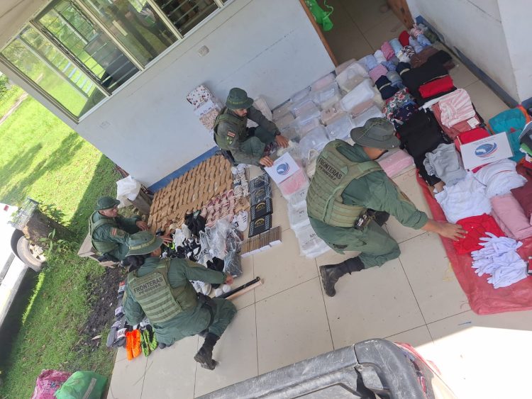 Aumentan decomisos de pólvora y productos ilegales en la frontera norte