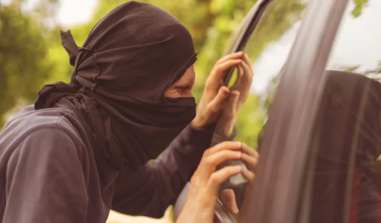 OIJ alerta por aumento de "quiebra ventanas" en Hatillo