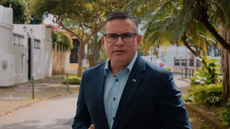 Fabricio Alvarado denuncia trato desigual y cuestiona criterios de Teletica