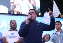 Fabricio Alvarado denuncia ataques y defiende su compromiso social