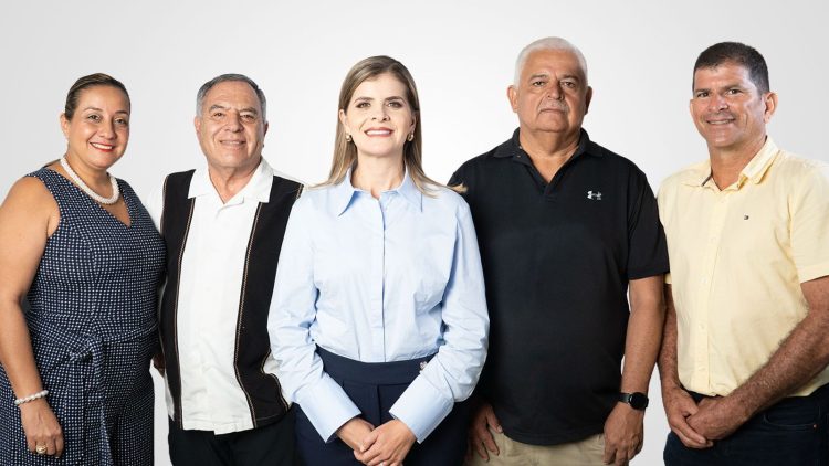 Laura Fernández obtiene apoyo del alcalde y concejo de Abangares