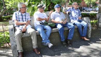 Costa Rica envejece y enfrenta presión en pensiones y salud