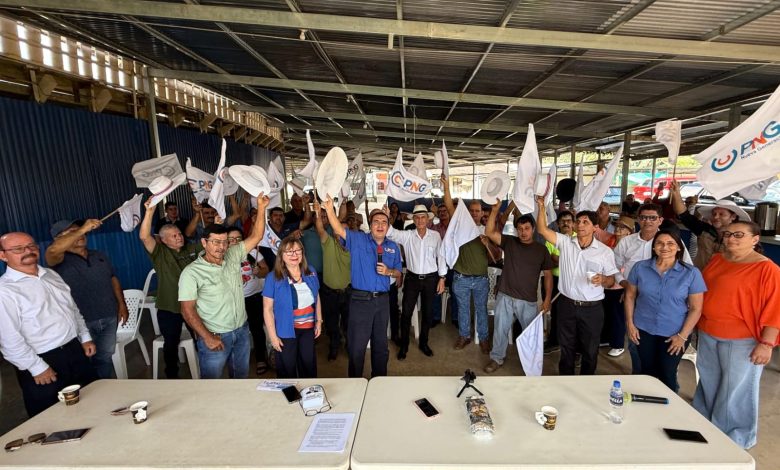Zamora visita Pérez Zeledón y anuncia compromisos con productores