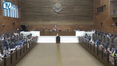 ¿Puede un diputado tener otro trabajo en lo privado? Esto dice la normativa actual