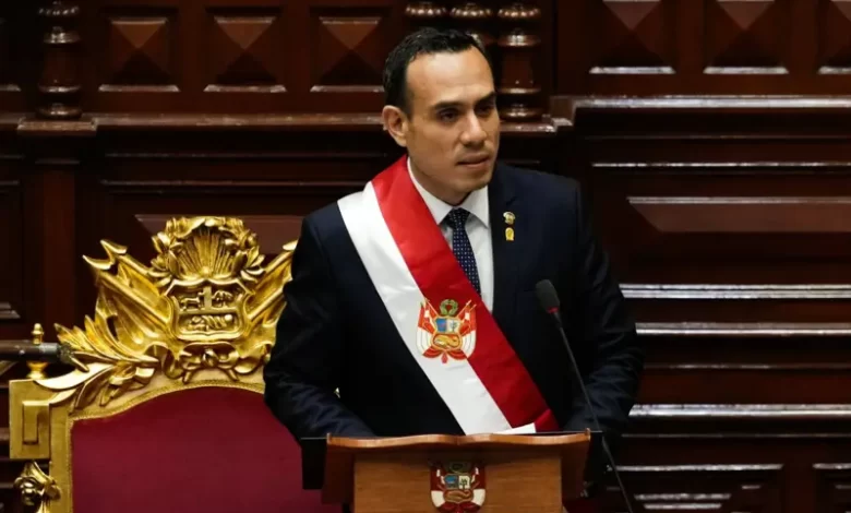 Congreso de Perú destituye al presidente interino José Jerí