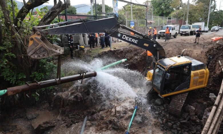 Ruptura de tubería en Santa Ana: estas son las zonas afectadas y las rutas de cisternas