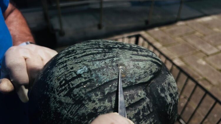 CCSS da mantenimiento a 24 esculturas en todo el país