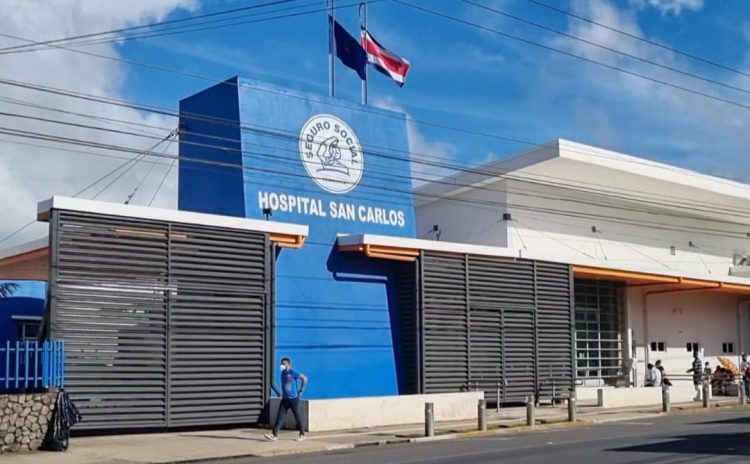 Hospital San Carlos refuerza especialistas y reduce tiempos de espera para pacientes