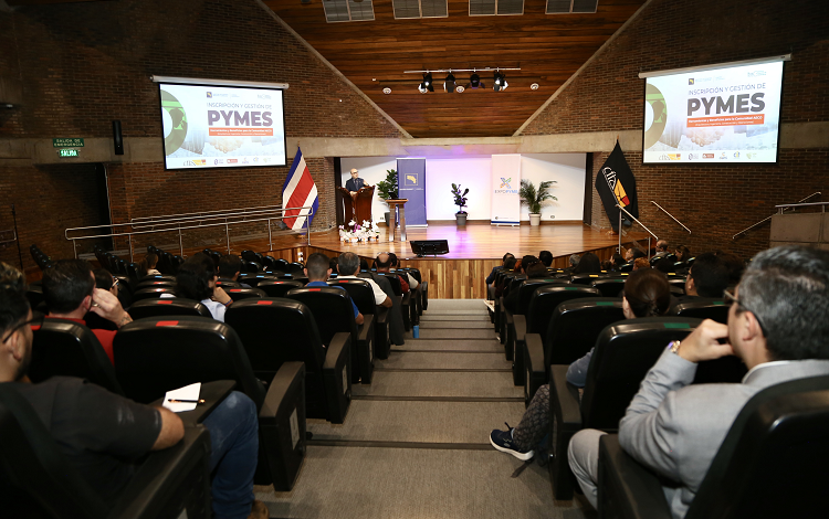 Ingenieros y arquitectos podrán acceder a beneficios clave al inscribir su pyme en Costa Rica