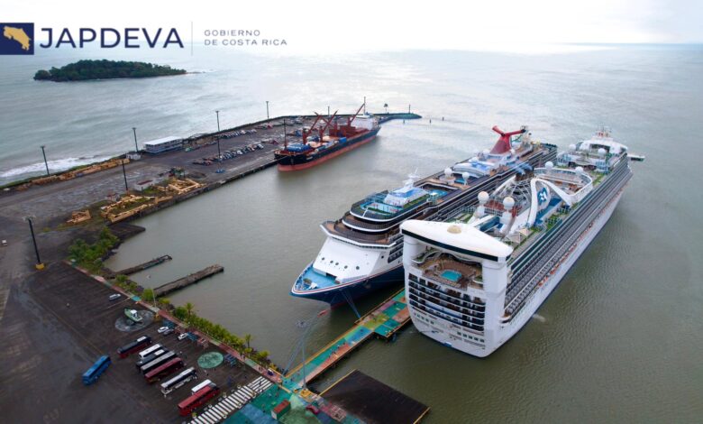 Puerto Limón recibe más de 7 mil visitantes con el arribo simultáneo de dos cruceros