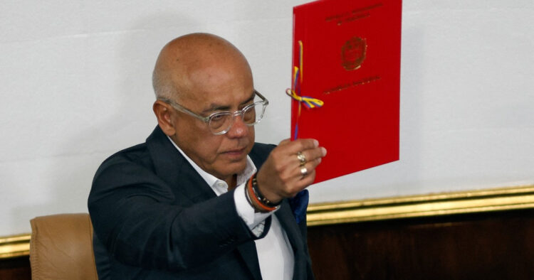 Tras la Ley de Amnistía, ¿cuándo serán liberados los presos políticos de Venezuela?