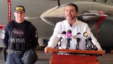 Ministro Zamora supervisa operativo en Conchudita: 20 coligalleros aprehendidos y refuerzo fronterizo