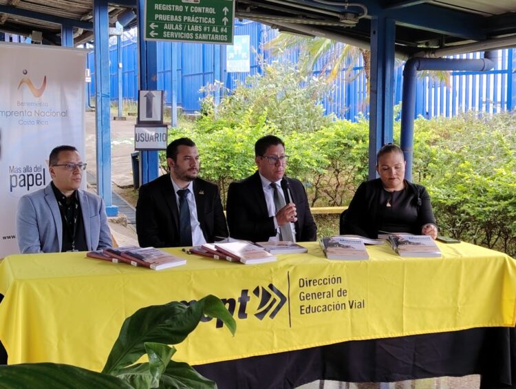 Nuevo Manual del Conductor 2026: lo que debes saber antes de presentar la prueba