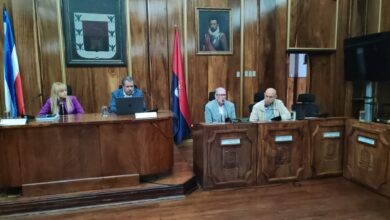 Municipalidades y expertos articulan acuerdo provincial ante limitación de recursos