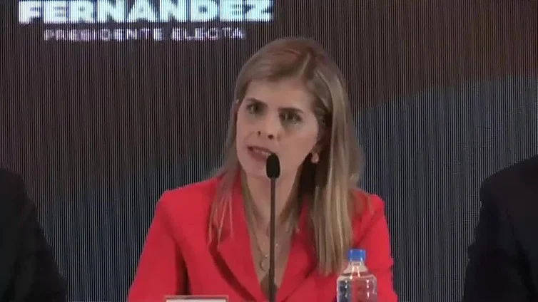 Presidenta electa Laura Fernández dice: Contralora cumplió su ciclo