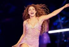 Shakira festeja el primer aniversario de “Las Mujeres Ya No Lloran” con show especial