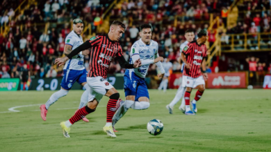 Alajuelense vence a Cartago y vuelve a la victoria en el Clausura 2026